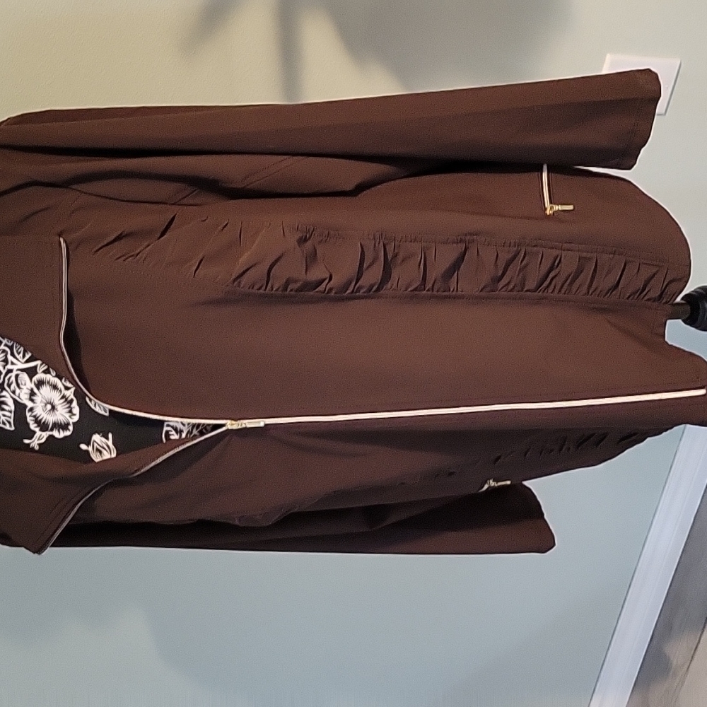Chico's Zenergy Neema Jacket - Chocolate - Picture 2 of 9